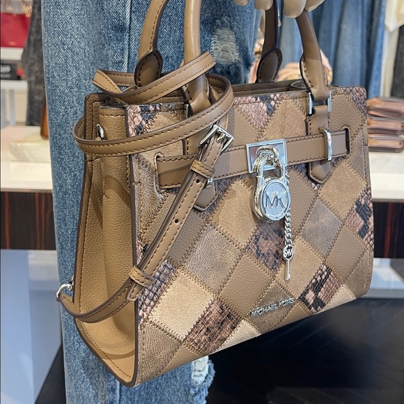 MICHAEL KORS Hamilton Small Patchwork Satchel Crossbody Bag
Driftwood 
NWT - Picture 12 of 16